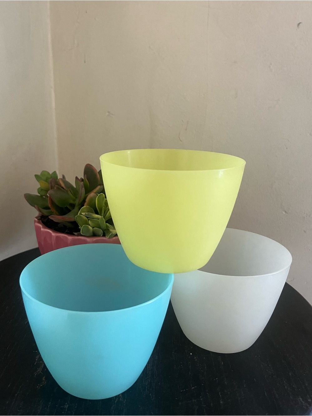 Darling Vintage 60’s 70’s Small Tupperware Pastel Bowl Set
